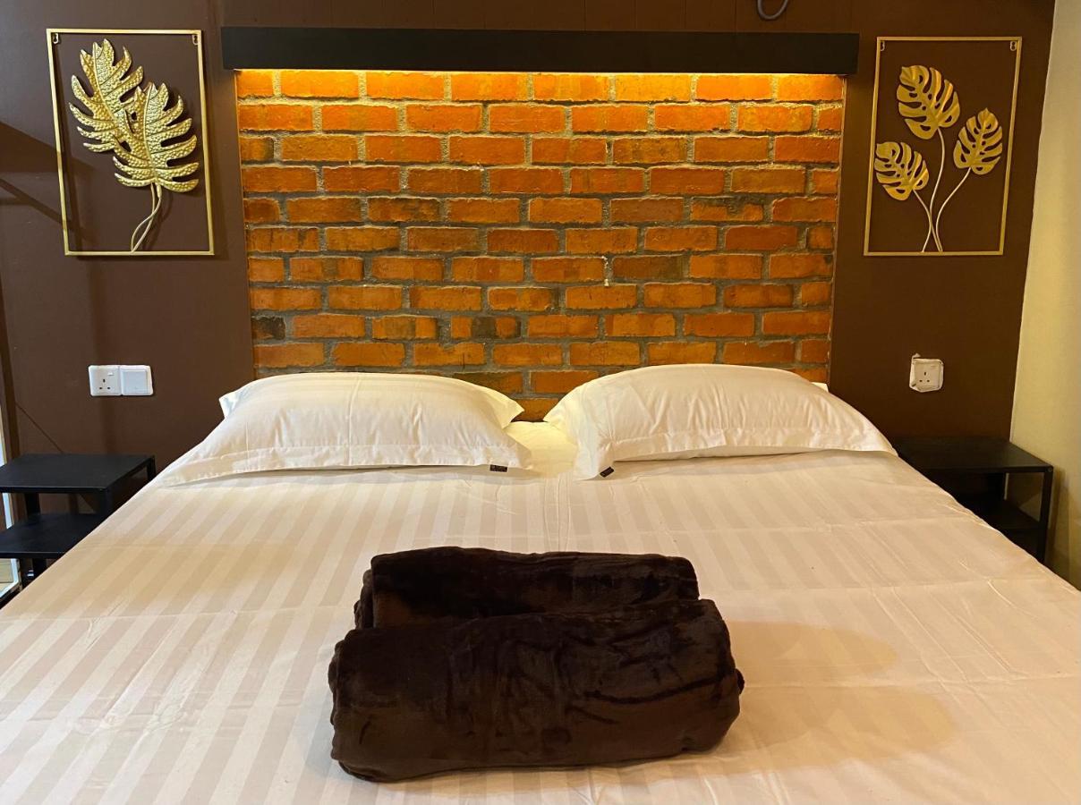 Grand Lodge Langkawi パンタイ・サナング エクステリア 写真